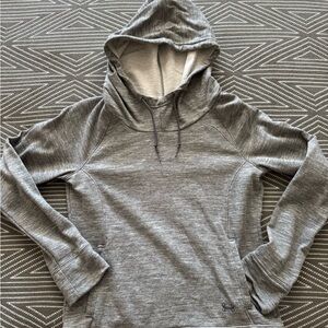 Under Armour Gray  Sweatshirt